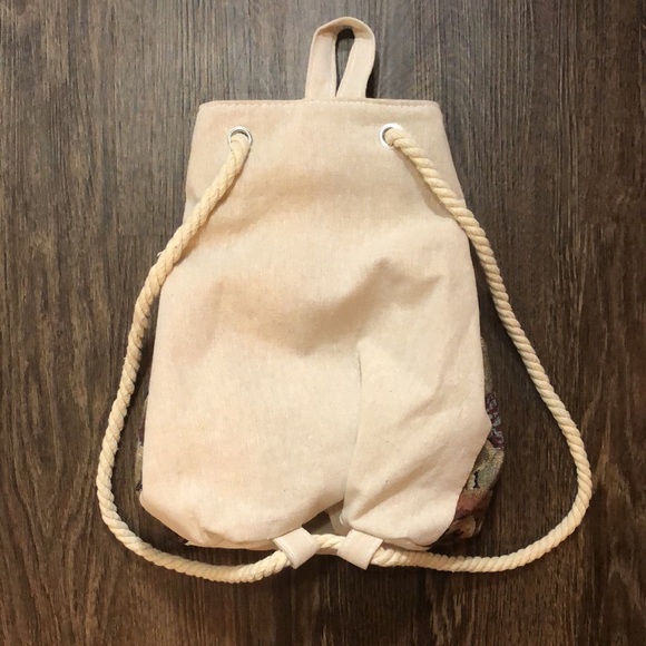 Vintage Tapestry Teddy Bear Backpack - Picture 9 of 16